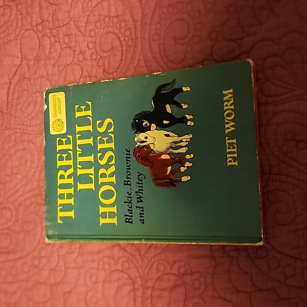 Dandelion Library Flip Books